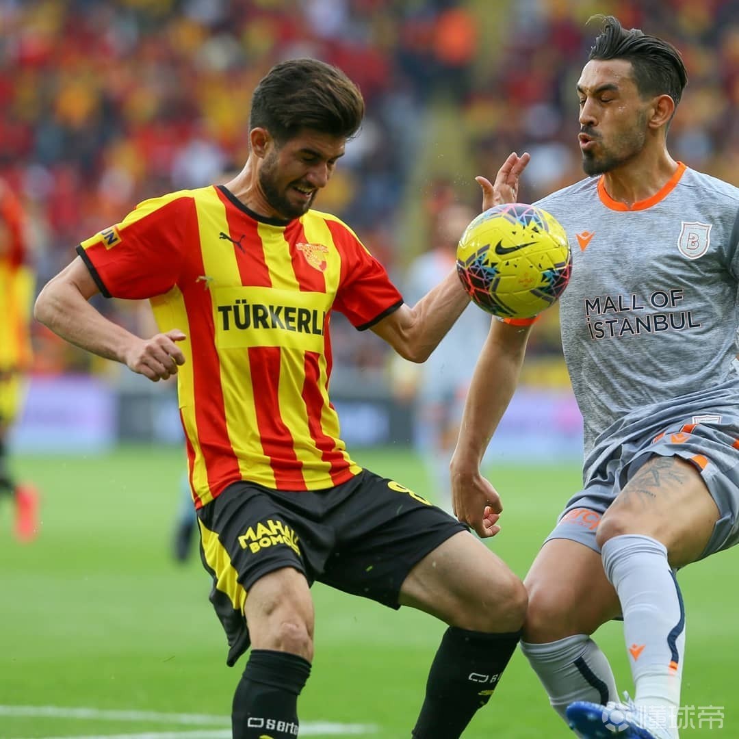 关于上海海港首回合绝杀费内巴切，早田希娜砍下2记关键球，全场沸腾的信息